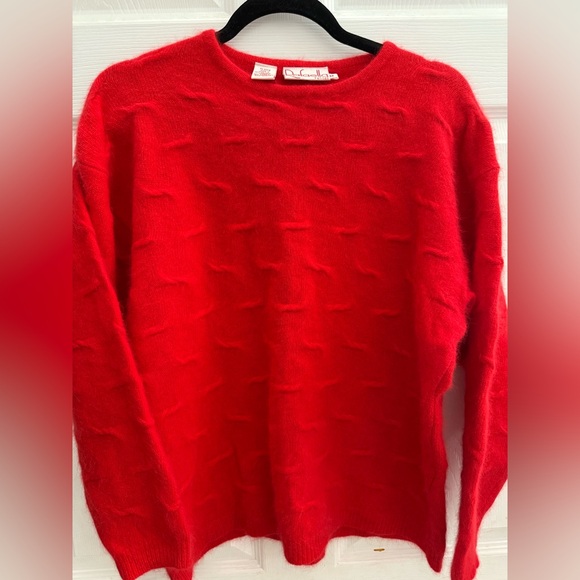 Vintage Rafaella Red scoop neck long sleeve Angora Sweater Size M - Picture 3 of 6